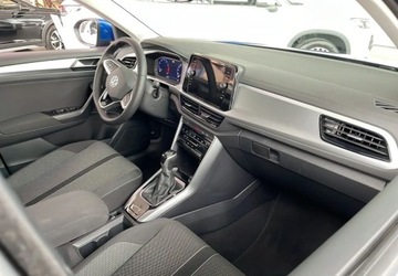 Volkswagen T-Roc I SUV Facelifting 1.5 TSI ACT 150KM 2025 Volkswagen T-Roc LIFE PLUS Dostepny od reki 1.5 Benzyna 150KM, zdjęcie 10