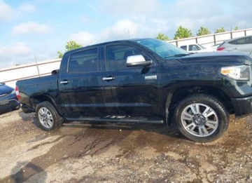 Toyota Tundra II 2021 Toyota Tundra 2021, 5.7L, 4x4, PLATINUM, od ubezpieczalni, zdjęcie 3