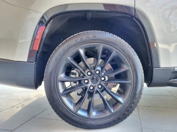 Jeep Wagoneer II 2022 wagoneer SERIES II * V8 HEMI 5,7 392KM eTorque Przebieg: 10,189km, zdjęcie 39