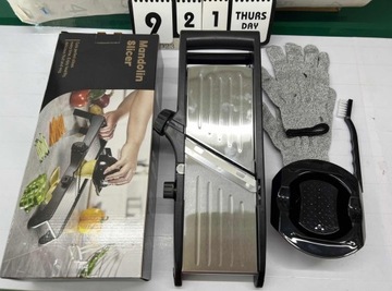 ОВОЩЕРЕЗКА МНОГОФУНКЦИОНАЛЬНАЯ ТВЕРДАЯ НЕРЖАВЕЮЩАЯ СТАЛЬ