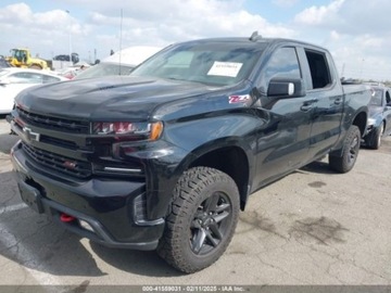 Chevrolet Silverado II 2021 Chevrolet Silverado 2021r., 4x4, 6.2L 6.2 Benzyna 420KM, zdjęcie 1