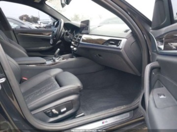 BMW Seria 5 G30-G31 2022 BMW Seria 5 530i 2022 2.0l 2.0 Benzyna 248KM, zdjęcie 9