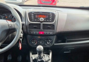 Opel Combo D Tour 1.4 95KM 2018 Opel Combo 1,4 Ben 95 KM Klima 1.4 Benzyna 95KM, zdjęcie 12