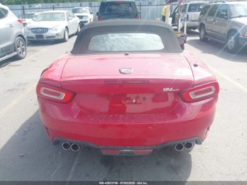 Fiat 124 Spider 2018 Fiat 124 Spider Abarth 2018 1.4l 1.4 Benzyna 164KM, zdjęcie 4