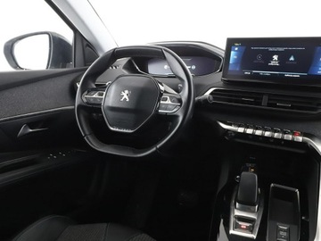 Peugeot 3008 II Plug-In Hybrid HYbrid 225 PHEV 225KM 2020 Peugeot 3008 FV23% PHEV lift półskóra navi, zdjęcie 15