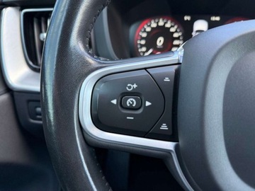 Volvo XC60 II Crossover T4 190KM 2019 Volvo XC 60 2.0 T4 Momentum Pro. 190KM, Automat, Salon PL, F-V 23 2.0, zdjęcie 24