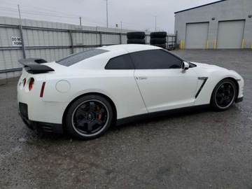 Nissan GT-R 2013 Nissan GT-R Premium 2013 3.8l 3.8 Benzyna 545KM, zdjęcie 3