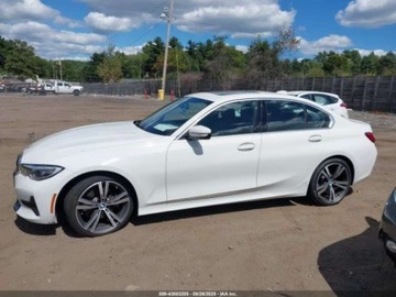 BMW Seria 3 G20-G21 2022 BMW Seria 3 330i xDrive 2022 2.0l 2.0 Benzyna 255KM, zdjęcie 2