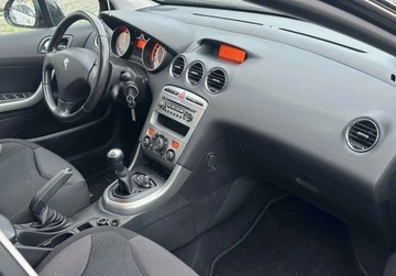 Peugeot 308 I Hatchback 5d 1.6 VTi 120KM 2009 Peugeot 308 1.6 benzyna 2009 1.6 Benzyna 120KM, zdjęcie 3