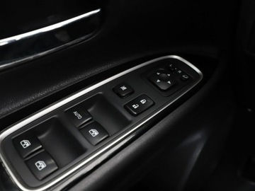 Mitsubishi Outlander III SUV PHEV Facelifting 2017 2.0 203KM 2017 Mitsubishi Outlander FV23% 4x4 PHEV full LED, zdjęcie 35