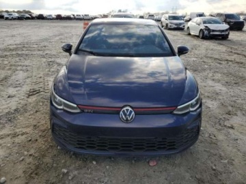 Volkswagen Golf VIII 2022 Volkswagen Golf 2022 Volkswagen GTI S , silnik 2.0 l , 241 KM 2.0 Benzyna, zdjęcie 5