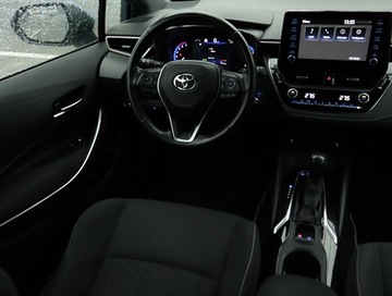 Toyota Corolla XII TS Kombi 1.8 Hybrid 122KM 2020 Toyota Corolla 1.8 Hybrid, Salon Polska, zdjęcie 6