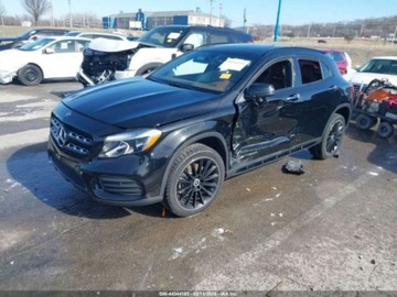 Mercedes GLA II 2020 Mercedes-Benz GLA 2020 r., 2,0L 4 MATIC 2.0 Benzyna 208KM, zdjęcie 2