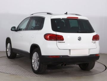 Volkswagen Tiguan I SUV Facelifting 2.0 TDI CR DPF BlueMotion 177KM 2014 VW Tiguan 2.0 TDI, 174 KM, 4X4, DSG, Navi, Klima, zdjęcie 3