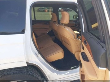 Jeep Grand Cherokee IV 2022 Jeep Grand Cherokee Summit Reserve, 2022r., 4x4, 5.7L 5.7 Benzyna 357KM, zdjęcie 9