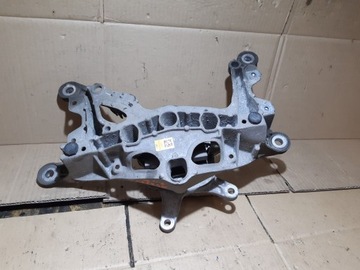 AUDI A4 B9 2.0 TDI ŁAPA PODUSZKA PODPORA SKRZYNI BIEGÓW 8W0399262AD