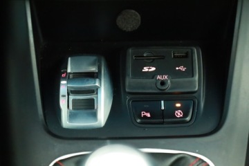 Alfa Romeo Giulietta Nuova II Hatchback 5d Facelifting 2.0 JTD 16v 150KM 2015 Alfa Romeo Giulietta 2.0 JTDM, Skóra, Navi, Klima, zdjęcie 12