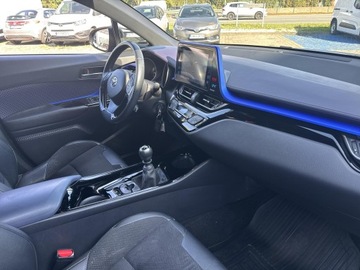 Toyota C-HR I Crossover 1.2L Turbo 116KM 2017 Toyota C-HR 1.2 T Dynamic Toyota C-HR Dynamic+Alca, zdjęcie 18