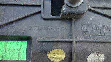 3V0854949 SKODA SUPERB 3 III LIŠTA DVEŘE LEVÝ ZADNÍ