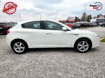 Alfa Romeo Giulietta Nuova II Hatchback 5d 1.4 TB 16v 120KM 2011 Alfa Romeo Giulietta 1.4 Turbo 120KM- GAZ KME, kamery 360, pelen serwis, N, zdjęcie 10