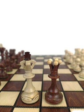 Классический набор декоративных шахмат SENATOR 42 x 42 см