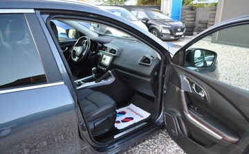 Renault Kadjar Crossover 1.2 Energy TCe 130KM 2017 Renault Kadjar Crossborder Automat Bose Benzyna Kamera Nawigacja 1.2 130KM, zdjęcie 14