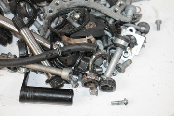 KTM DUKE 690 12-15 БОЛТ НАБОР БОЛТОВ