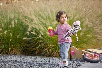 AVENT КРУЖКА С ТВЕРДЫМ РОСТОМ, СЕРЕБРЯНАЯ, ПРОФИЛИРОВАННАЯ SCF804/04 РОЗОВЫЙ 18+