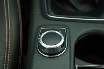 Mercedes Klasa A W176 Hatchback 5d Facelifting 160 102KM 2016 Mercedes A A 160, Salon Polska, Skóra, Klima, zdjęcie 14