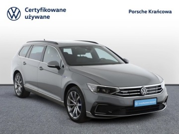 Volkswagen Passat B8 2022 Volkswagen Passat Variant 218kM | DCC | Hak | Alca, zdjęcie 6