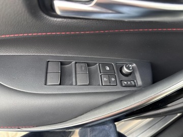 Toyota Corolla XII TS Kombi Facelifting 2.0 Hybrid Dynamic Force 196KM 2023 Toyota Corolla 2.0 Hybrid GR Sport Dynamic Seria E, zdjęcie 18