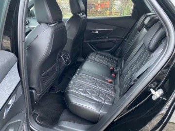 Peugeot 3008 II Crossover 1.2 PureTech 130KM 2018 Peugeot 3008 GT LINE LEDY SKORY NAWIGACJA MASAZE EL.KLAPA KAMERA ICOKPIT E, zdjęcie 5