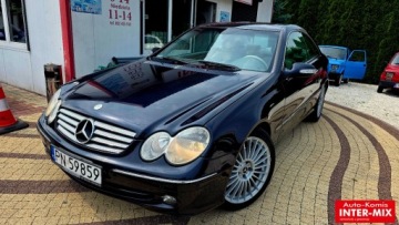 Mercedes CLK W209 Coupe C209 3.2 V6 (320) 218KM 2002 Mercedes-Benz CLK 3,2 benzyna LPG 3.2 BenzynaLPG 218KM