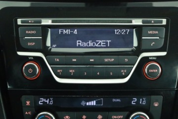 Nissan Qashqai II Crossover 1.2 DIG-T 115KM 2015 Nissan Qashqai 1.2 DIG-T, Salon Polska, Klima, zdjęcie 8