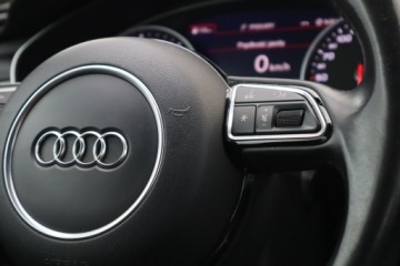 Audi A6 C7 Avant Facelifting 2.0 TDI ultra 190KM 2016 Audi A6 2.0 TDI, 187 KM, Automat, Skóra, Navi, zdjęcie 16