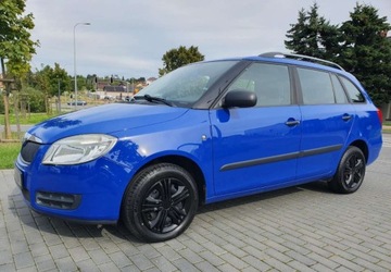 Skoda Fabia II Kombi 1.4 i 16V 85KM 2009 Skoda Fabia 1.4MPi 86KM Kombi Klima 1.4 Benzyna 86KM, zdjęcie 15