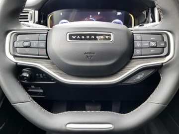 Jeep Wagoneer II 2022 wagoneer SERIES II * V8 HEMI 5,7 392KM eTorque Przebieg: 10,189km, zdjęcie 19