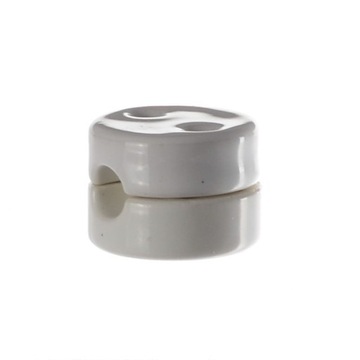CERAMICZNY UCHWYT PRZEWODU BIAŁY 18x28mm 2UP04W