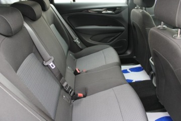 Opel Insignia II Sports Tourer Facelifting 2.0 Diesel 174KM 2021 Opel Insignia Sports Tourer Salon Polska Gwarancja, zdjęcie 16