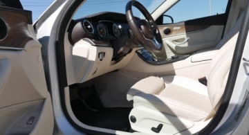 Mercedes Klasa E W213 2020 Mercedes E300de 306ps Exclusive ACC Drive Pilot Blis Webasto Skóra Komforty, zdjęcie 10