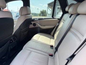 BMW X5 E70 SUV Facelifting xDrive30d 245KM 2012 BMW X5 30d Z polskiego salonu M Pakiet Gotowy do jazdy Bezwypadkowy, zdjęcie 28