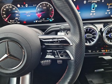 Mercedes CLA C118/X118 Coupe Facelifting 1.3 200 163KM 2023 Mercedes-Benz CLA 200 AMG / Advanced Plus / Multib, zdjęcie 19