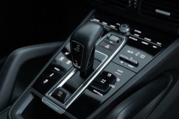 Porsche Cayenne III SUV 3.0 340KM 2019 Porsche Cayenne 3.0 Benzyna 340KM, zdjęcie 32