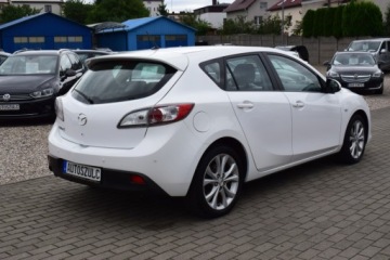 Mazda 3 II Sedan 2.0 MZR 151KM 2010 Mazda 3 2.0 Benzyna, 5-drzwi, Biala-Perla, Serwisowany, Elegancki, Rok Gwa, zdjęcie 8