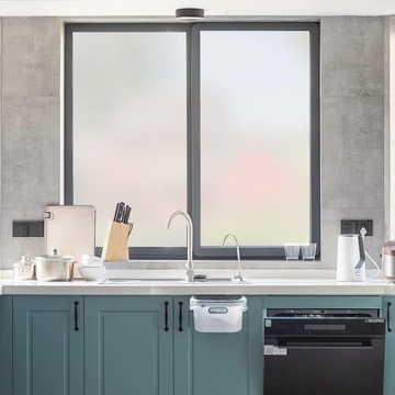 МОЛОЧНО-МАТОВАЯ ЗАЩИТНАЯ МАТОВАЯ ПЛЕНКА ДЛЯ ОКОН 152см