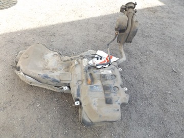 A4 B6 KOMBI 1,9TDI BAK ZBIORNIK PALIWA