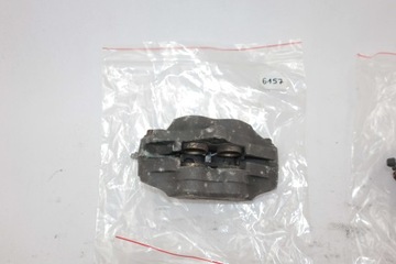 CBR 900RR SC28 919 SC33 CB 900F VTR 1000F Zacisk Hamulcowy Przód Lewy Prawy