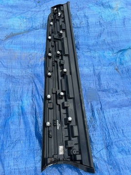 LIŠTA DVEŘE LEVÝ PŘEDNÍ ZADNÍ RENAULT ARKANA OE 828775575R 808779586R