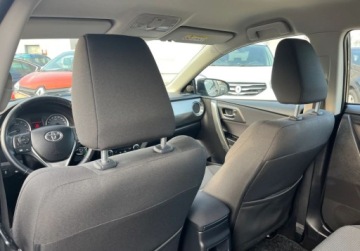 Toyota Auris I Hatchback 3d Facelifting 1.6 Valvematic 132KM 2013 Toyota Auris nawigacja, kamera cofania 1.6 Benzyna 132KM, zdjęcie 29