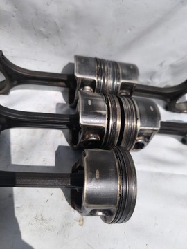 ПОРШЕНЬ + ШАТУН VOLVO V50 2.5T 220HP B5254T3